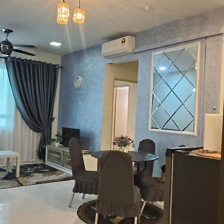 Leezahomestay بيان ليباس المظهر الخارجي الصورة